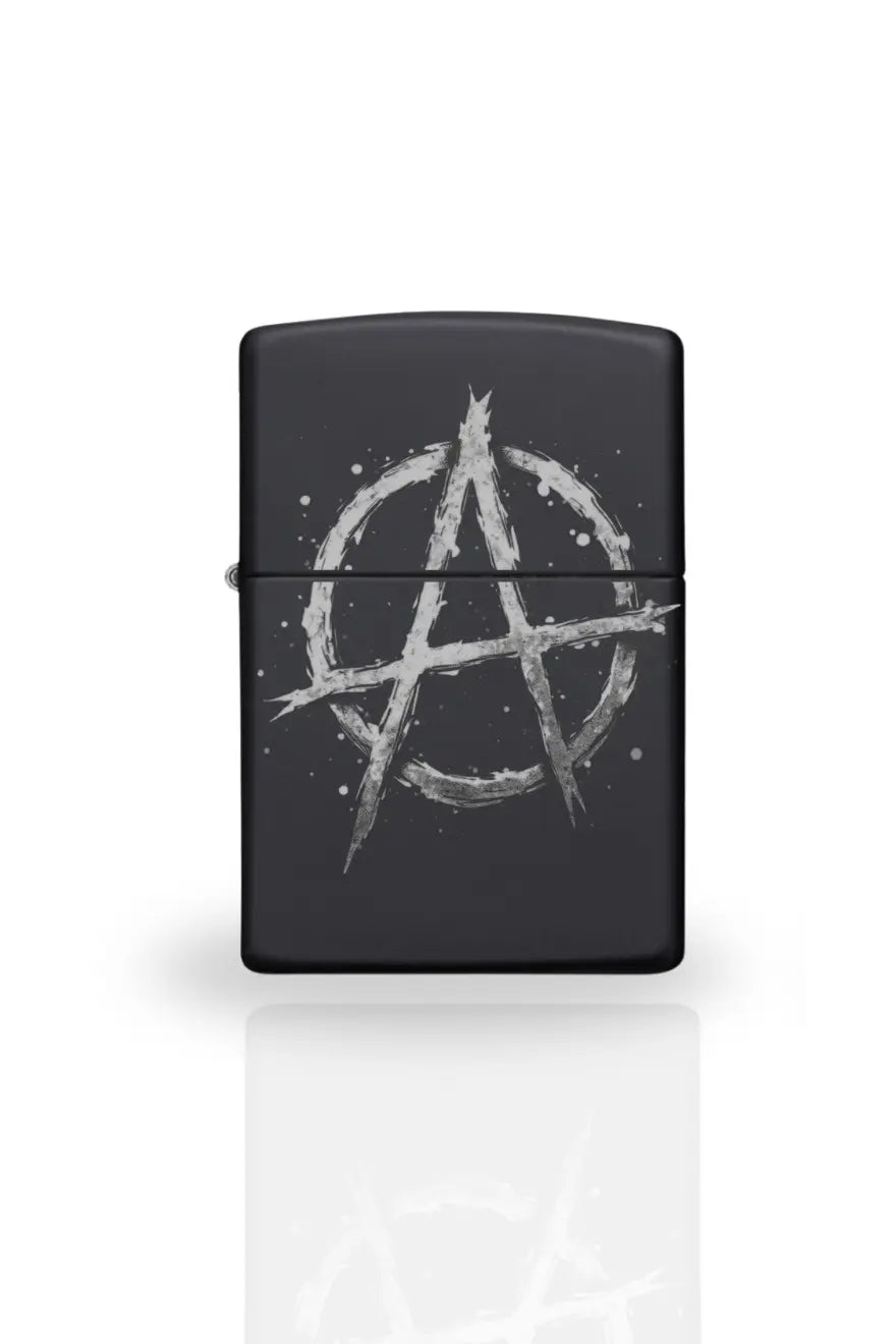 Briquet style zippo noir rechargeable modèle Signe d'Anarchy Majestico Gift Store