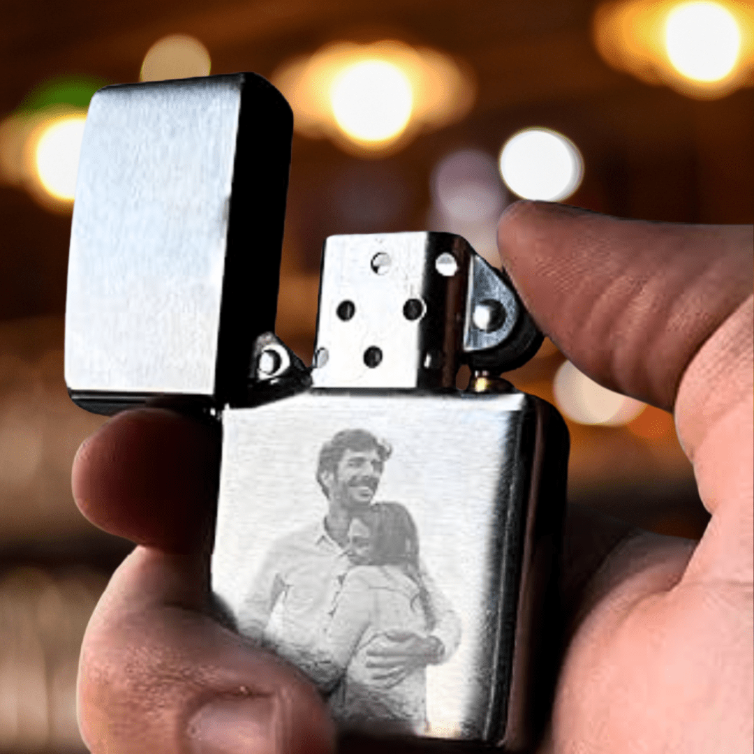 Briquet Argenté style Zippo brossé - personnalisé, cadeau pour homme - Majestico Gift Store